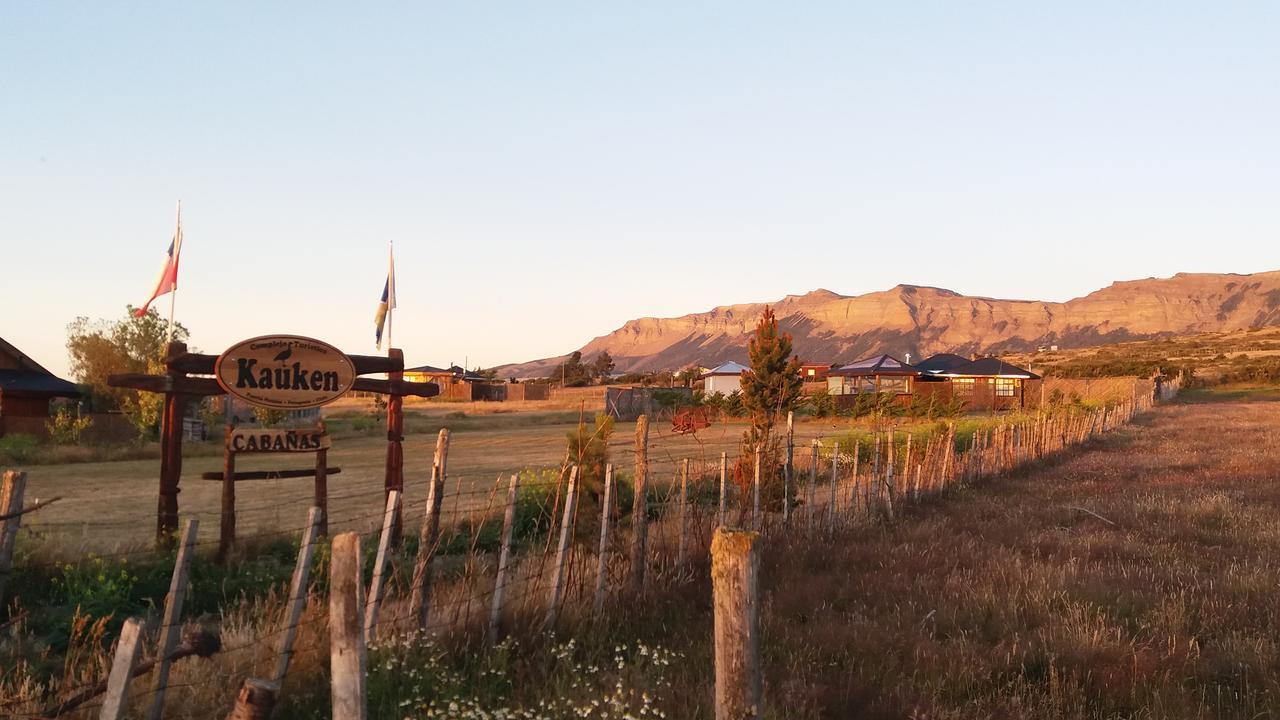 Cabanas Y Casa Kauken Puerto Natales Buitenkant foto