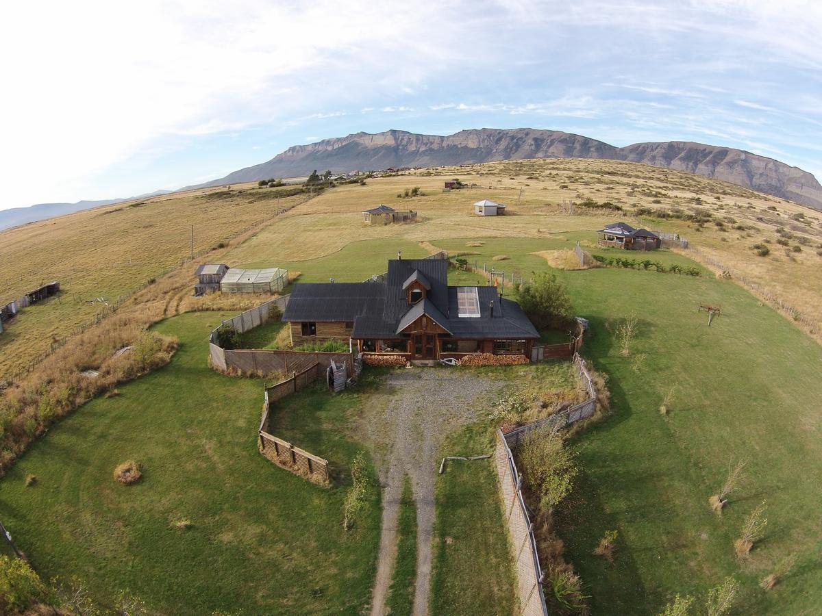 Cabanas Y Casa Kauken Puerto Natales Buitenkant foto